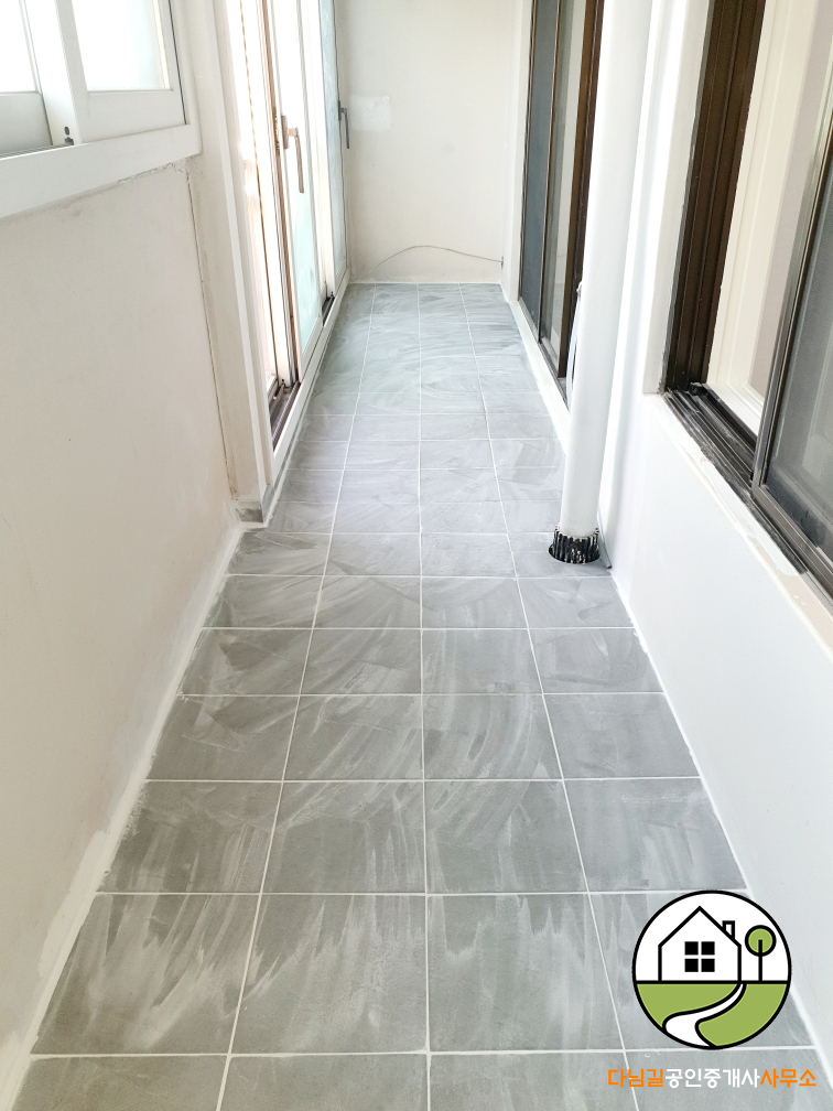 샷시 포함 올수리 정평역 도보 10분 경산 정평동 정평현대아파트 28평형 매매