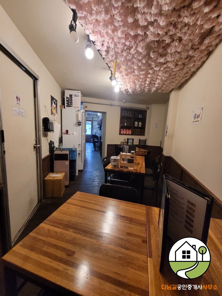 정평역 역세권 상가 임대, 약 2천세대 대단지 아파트 근린상가, 주변 대형 맛집 식당들 입점