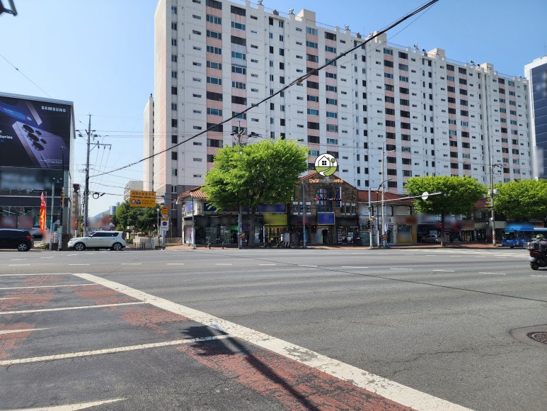 경산 정평역 역세권 횡단보도 앞 1층 상가 월세 임대